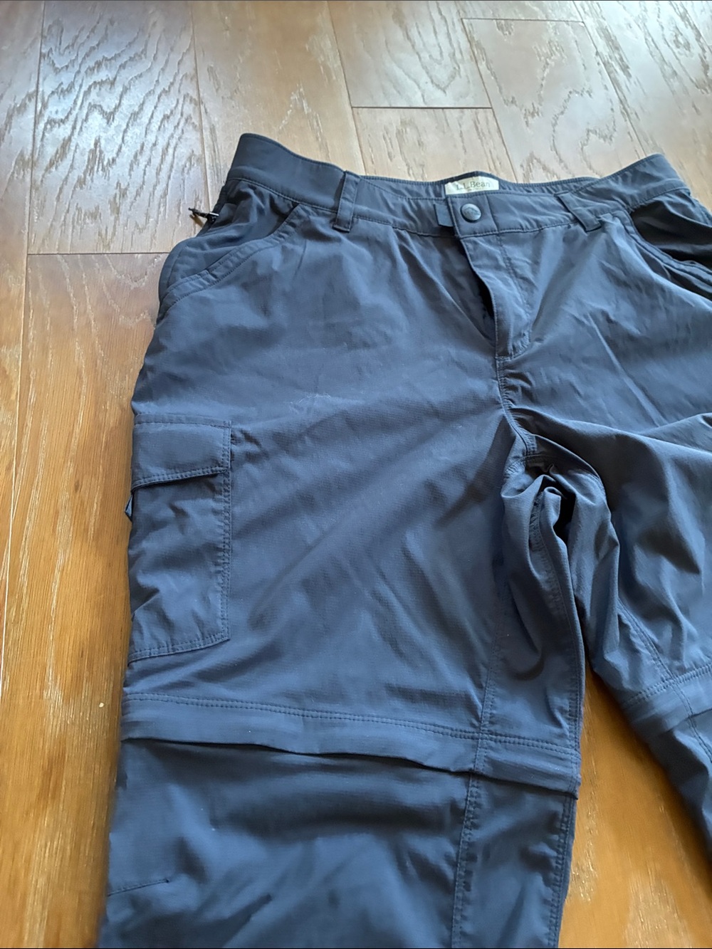 L.L. Bean Women's Cargo Pants in Navy - Picture 4 of 13